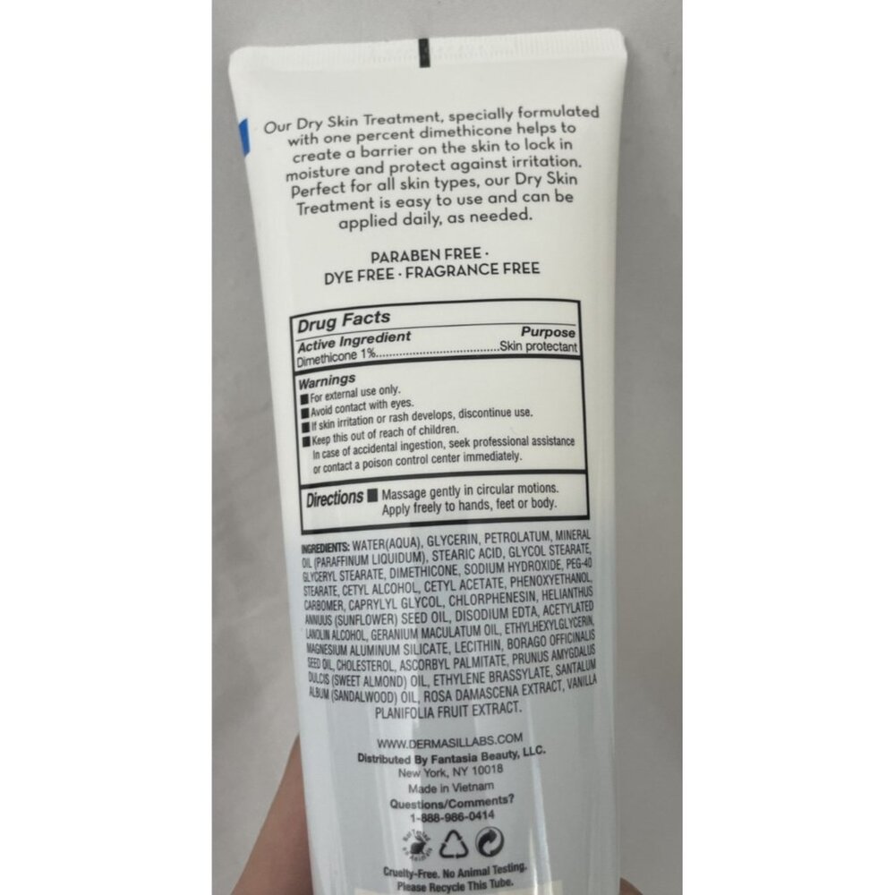 Dermasil Dry Skin Treatment 8 oz. Tubes 3 Pack Body Lotion Skin Lipid & EFA - Picture 2 of 2